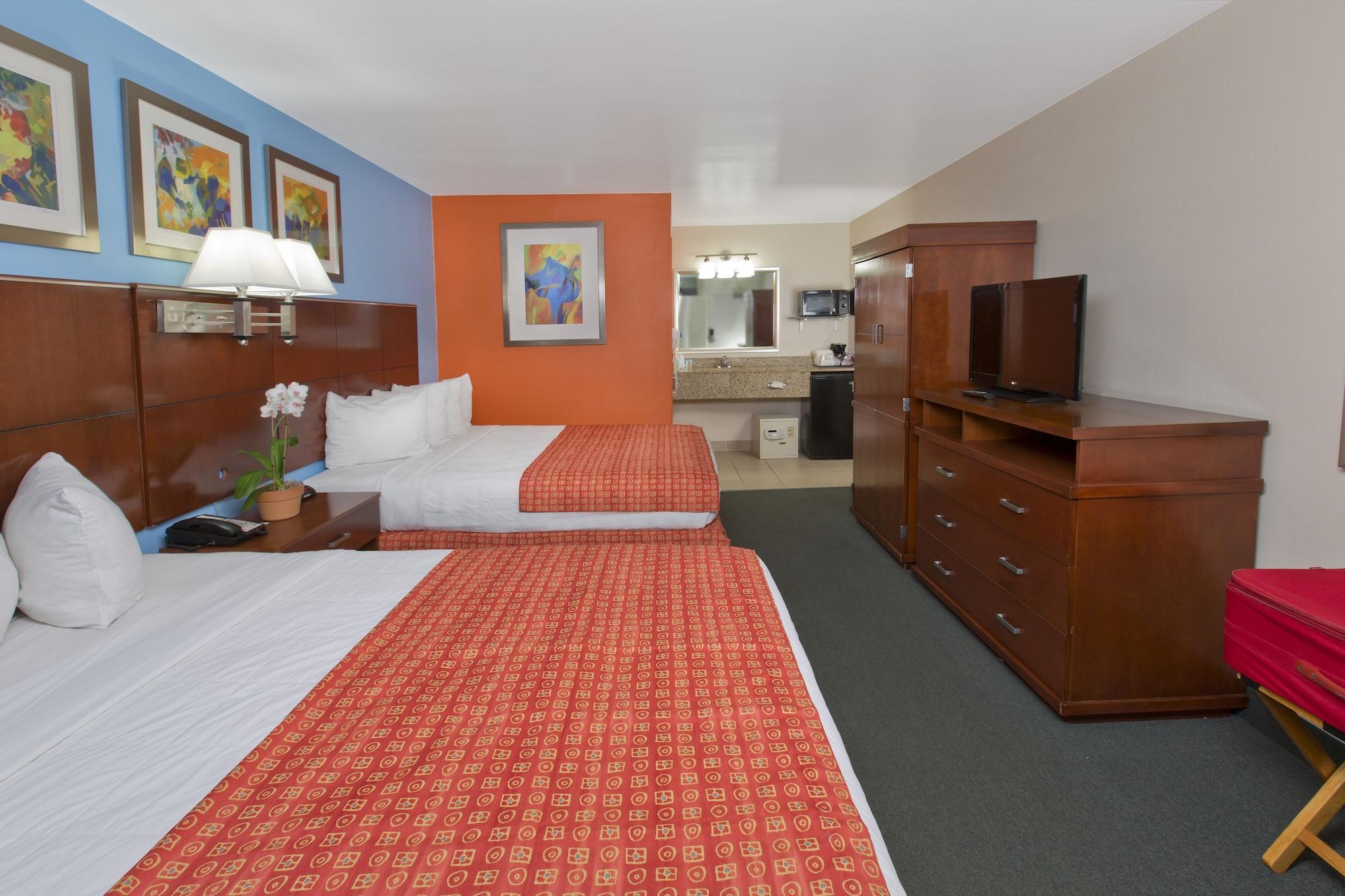Готель Ramada By Wyndham Flamingo Water Park Кіссіммі Екстер'єр фото