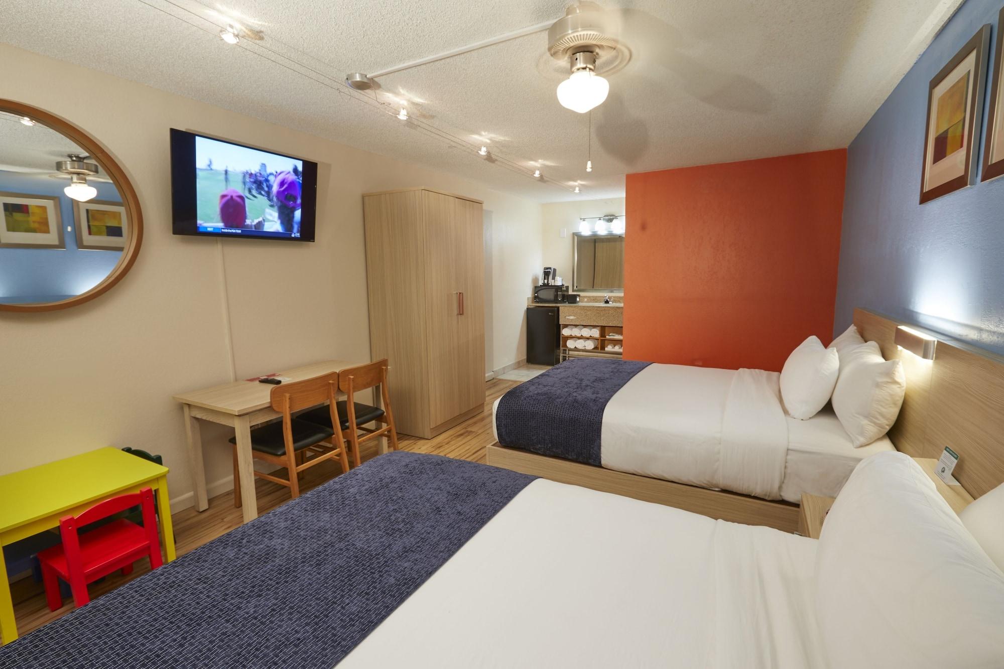 Готель Ramada By Wyndham Flamingo Water Park Кіссіммі Екстер'єр фото