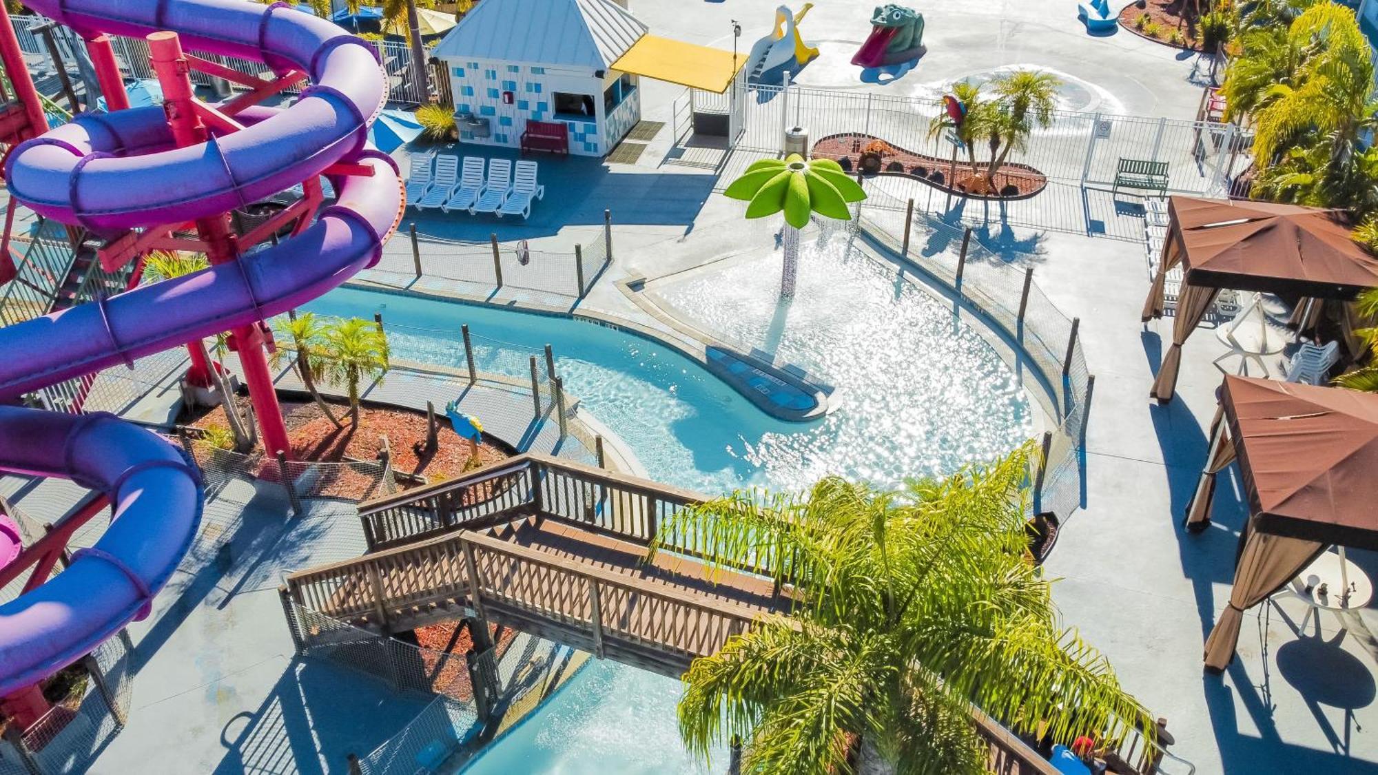 Готель Ramada By Wyndham Flamingo Water Park Кіссіммі Екстер'єр фото