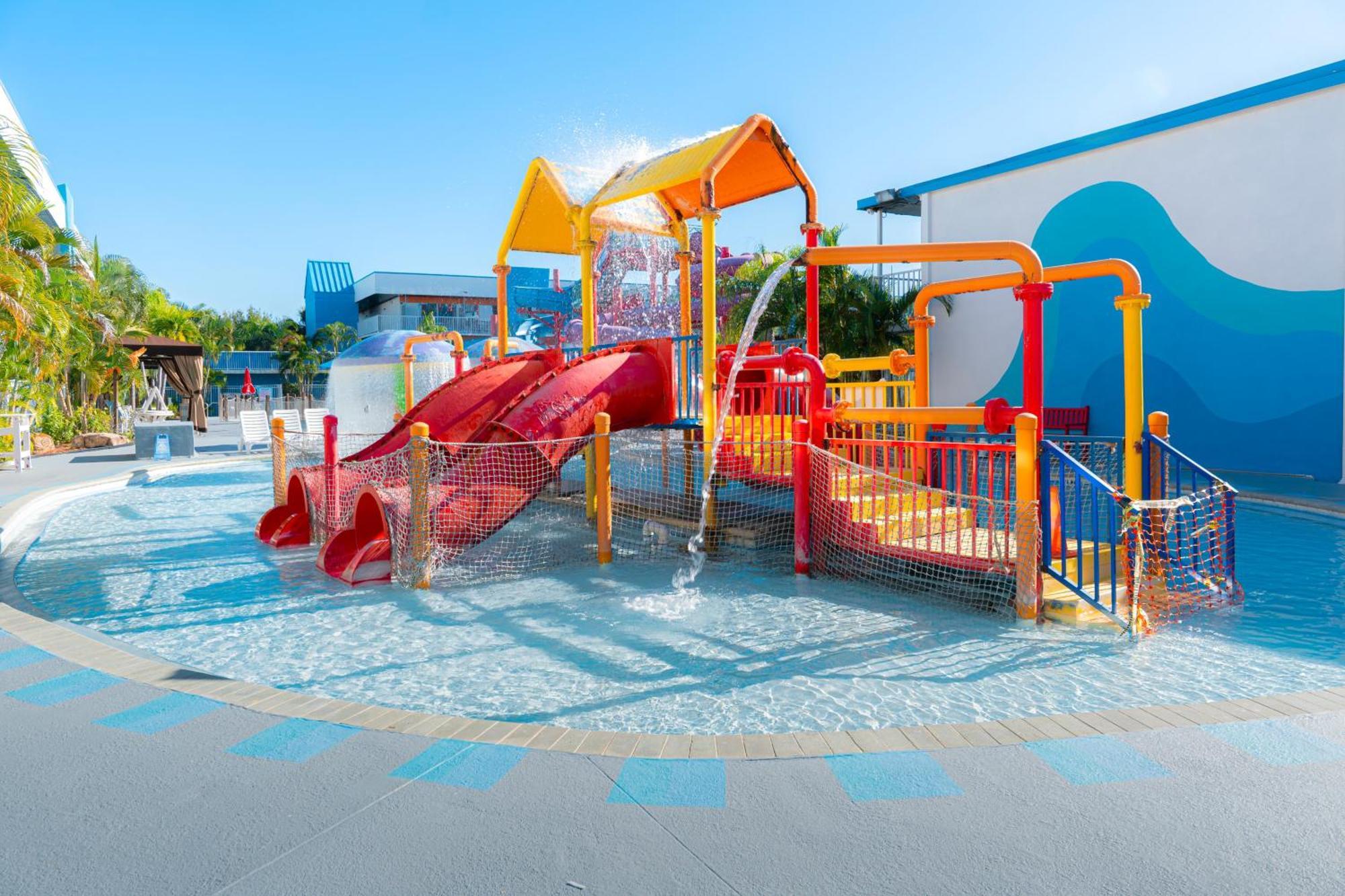Готель Ramada By Wyndham Flamingo Water Park Кіссіммі Екстер'єр фото