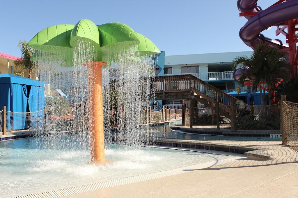 Готель Ramada By Wyndham Flamingo Water Park Кіссіммі Екстер'єр фото