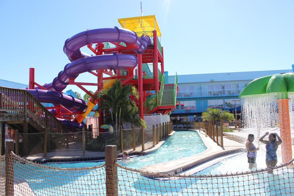 Готель Ramada By Wyndham Flamingo Water Park Кіссіммі Екстер'єр фото